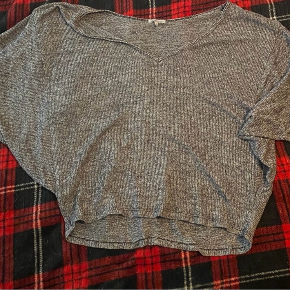 ****BUNDLE ******(3) ladies large tops